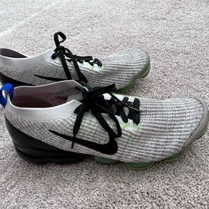 Nike vapormax size 13